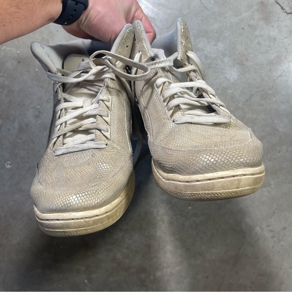 MEN'S NIKE AIR PYTHON PREMIUM SHOE SAIL/METALLIC GOLD 705066-102 SZ 11 - Picture 4 of 7